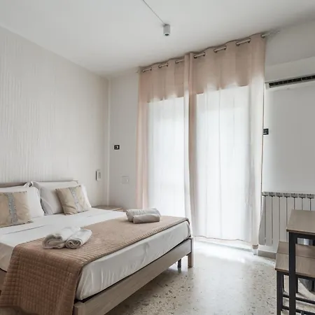 Bed and breakfast Fly 290 Nápoles