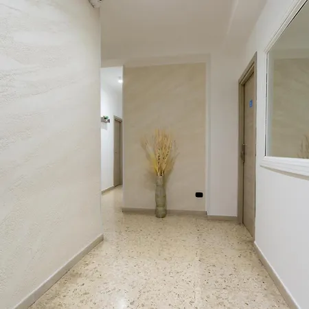 Fly 290 Bed and breakfast *