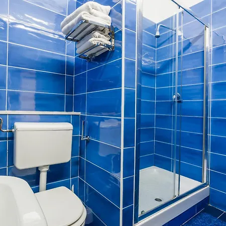 Fly 290 Panzió Nápoly